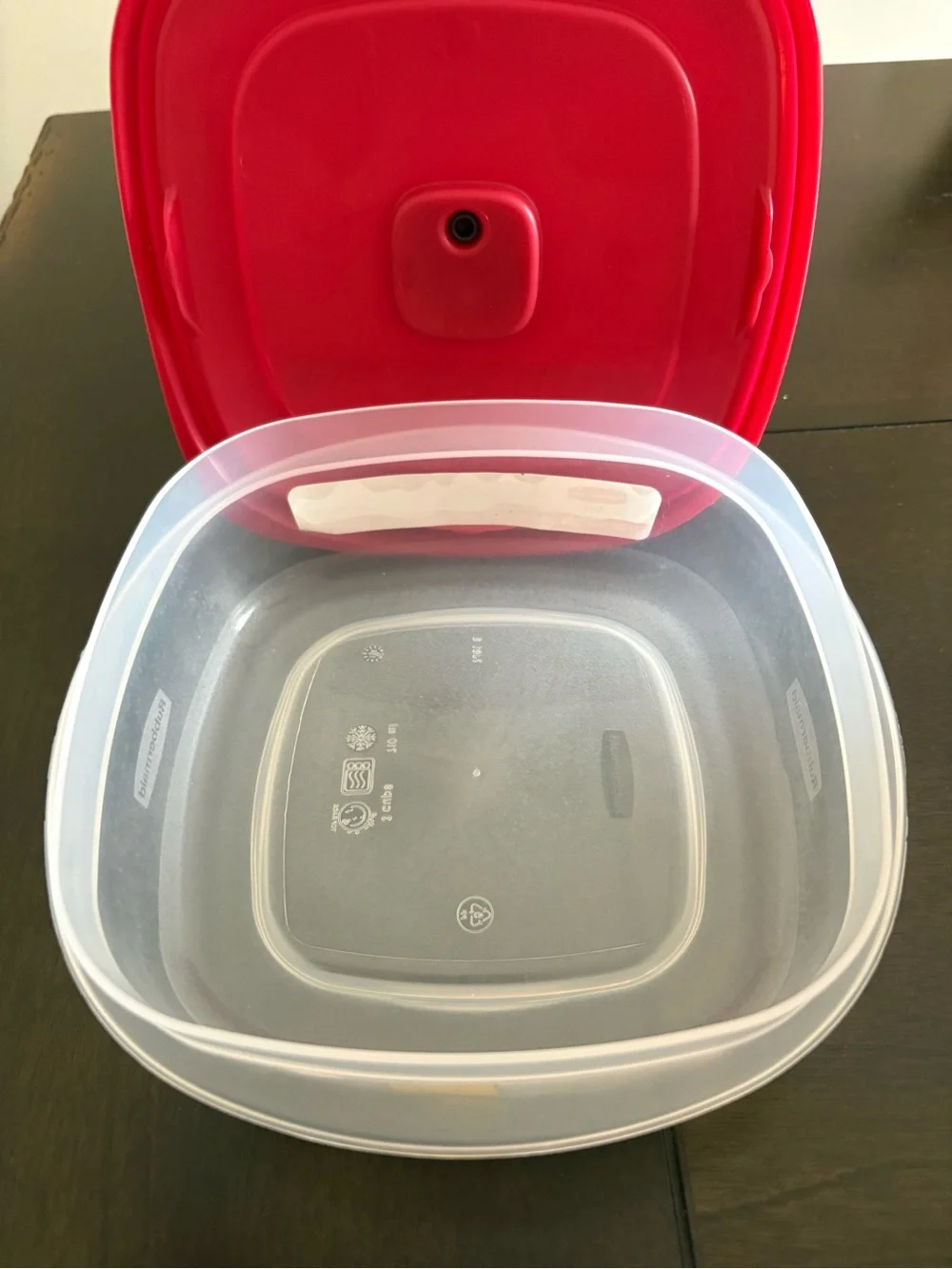 Rubbermaid Easy Find Lids System 3 cup Set of 4